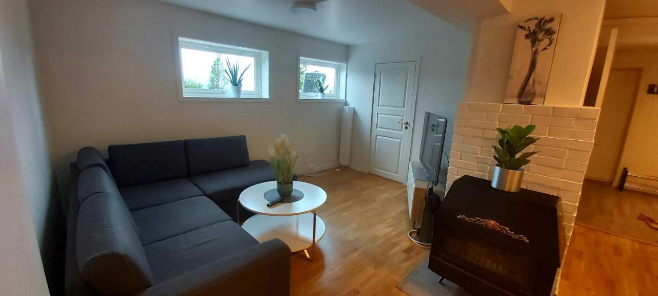 Aurora Rooms In Shared Apartment Nr1 We Are Doing Privet Northen Light Trip, Reindeer Trip And Sommaroy Fjord Trip Tromso Exterior photo